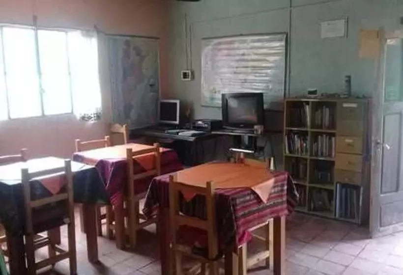 簡易ホテル Casa Amancay