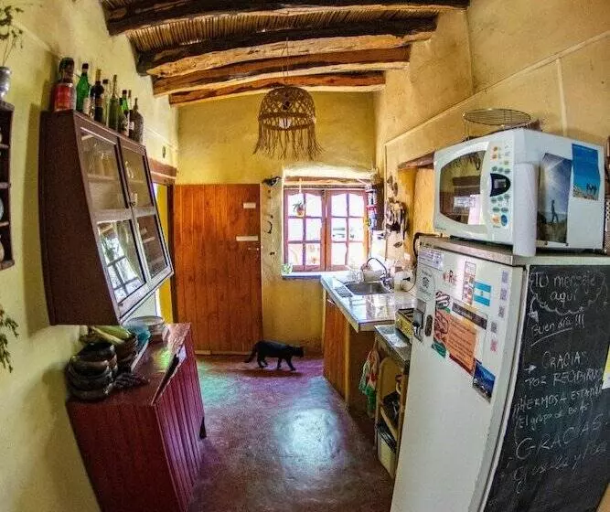 簡易ホテル Casa Amancay