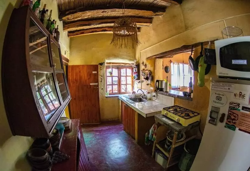 簡易ホテル Casa Amancay