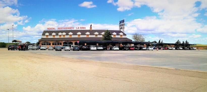Hostal Restaurante La Sima
