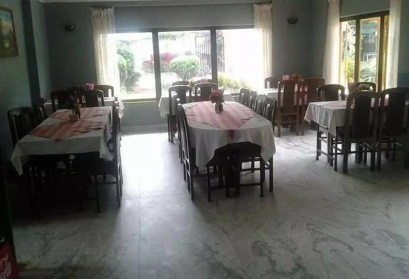 هتل Banepa Village Resort