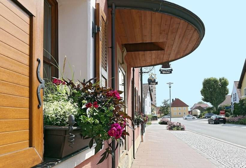 Hotel & Brauereigasthof Püttner
