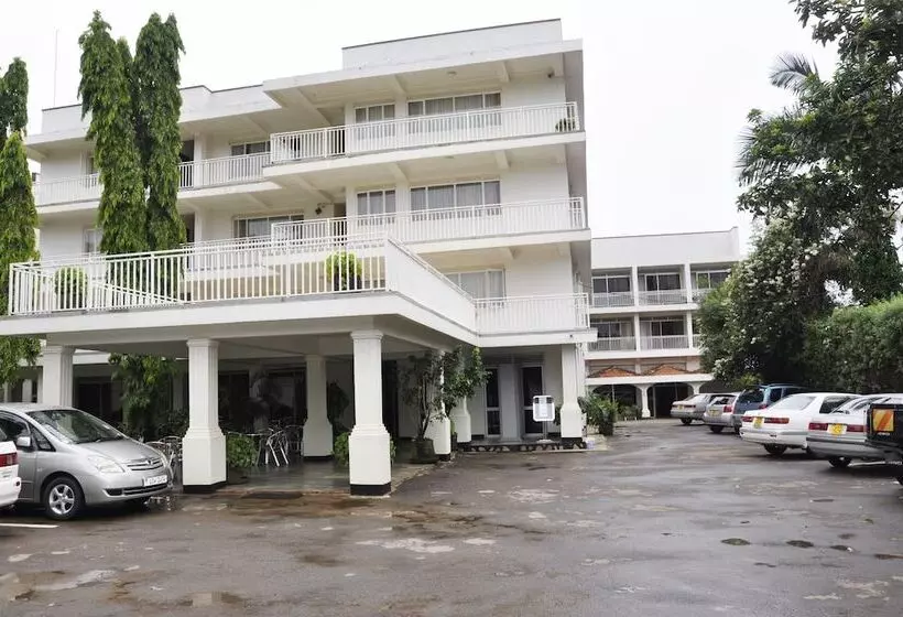 هتل Brovad Masaka