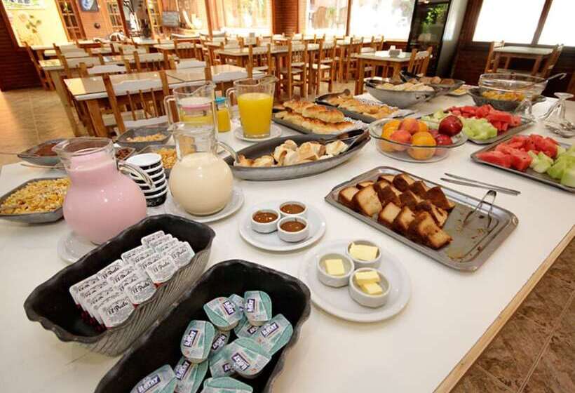 בית מלון כפרי Ciro