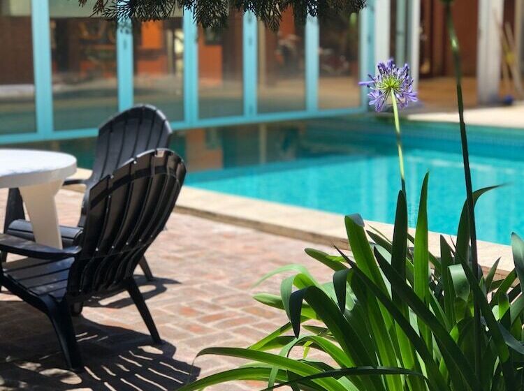 בית מלון כפרי Ciro