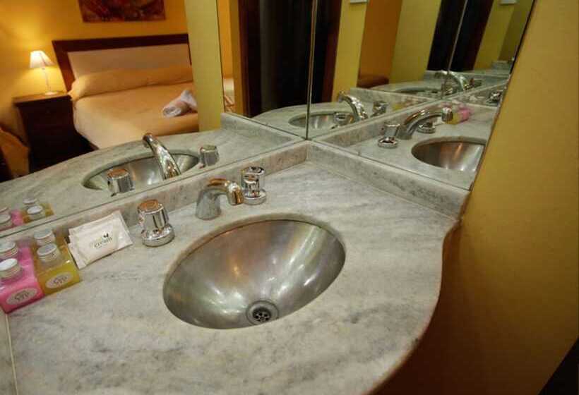 בית מלון כפרי Ciro