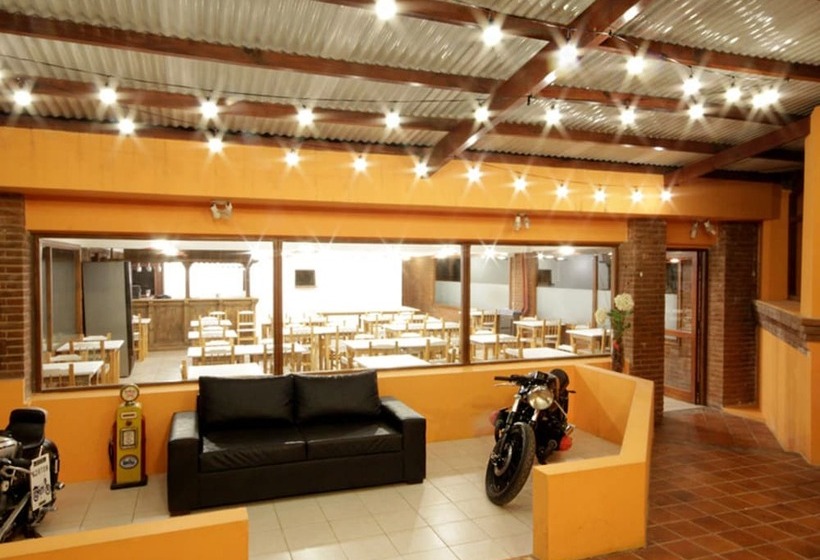 בית מלון כפרי Ciro