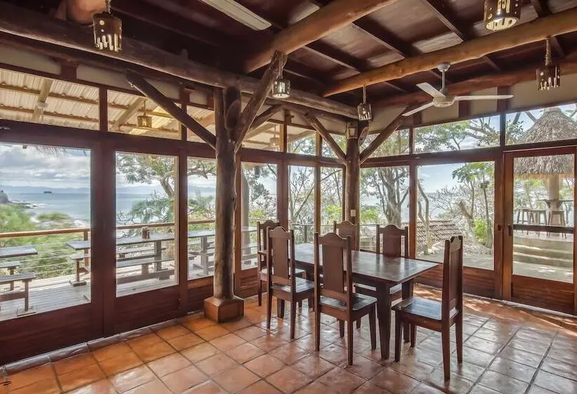 Hotelli Costa Dulce Ecolodge And Retreat Center