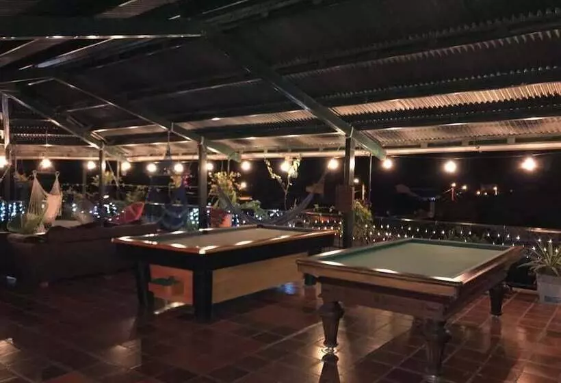 ホテル Hostel La Rosa Nautica