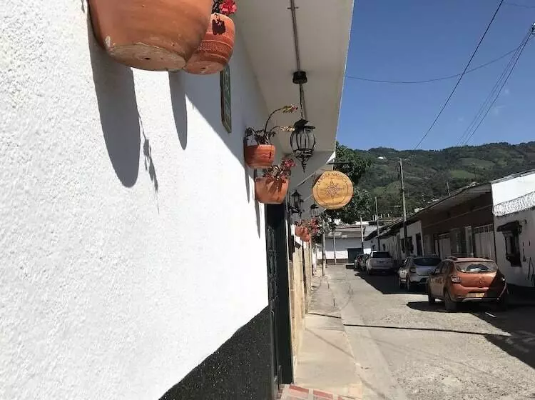 ホテル Hostel La Rosa Nautica