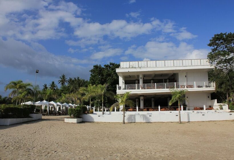 Hotel Laiya White Cove Beach Resort