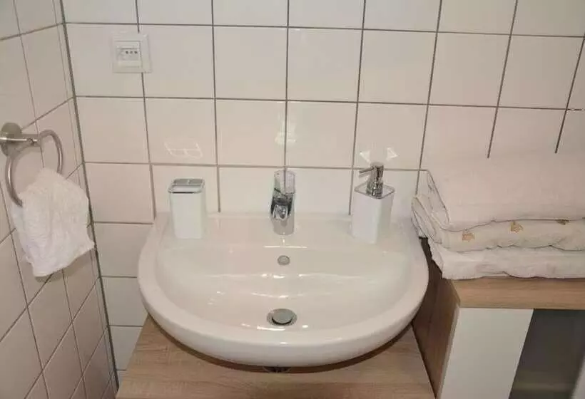 Hotelli Saarbrücken City Apartments