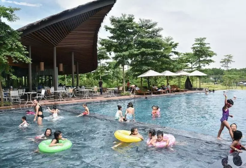 هتل Villa Cbt Flamingo Dai Lai