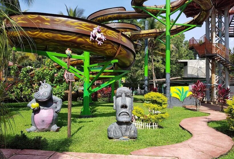 Отель Yolonam Inn