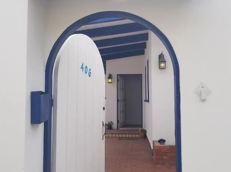 بنسيون Baja Bed & Breakfast