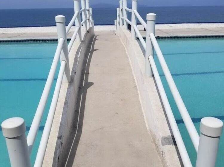 بنسيون Baja Bed & Breakfast