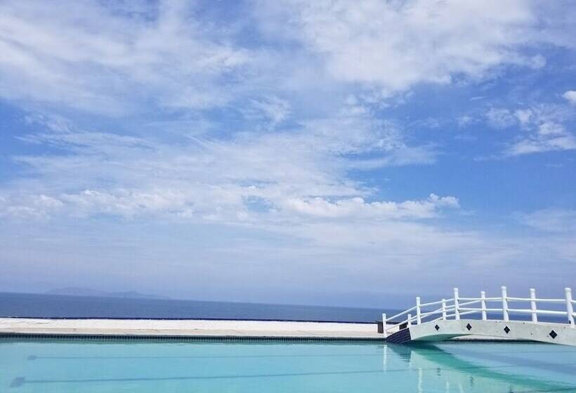 بنسيون Baja Bed & Breakfast