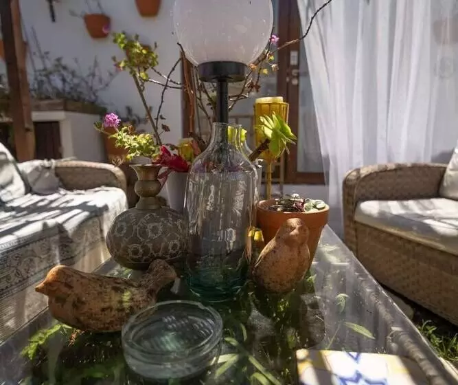 Majatalo Beach House Babylon