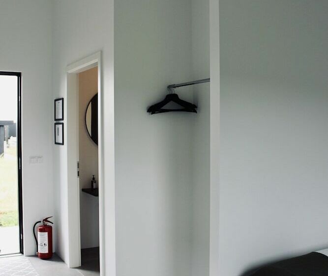 پانسیون Istay Cottages