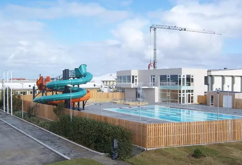 پانسیون Istay Cottages