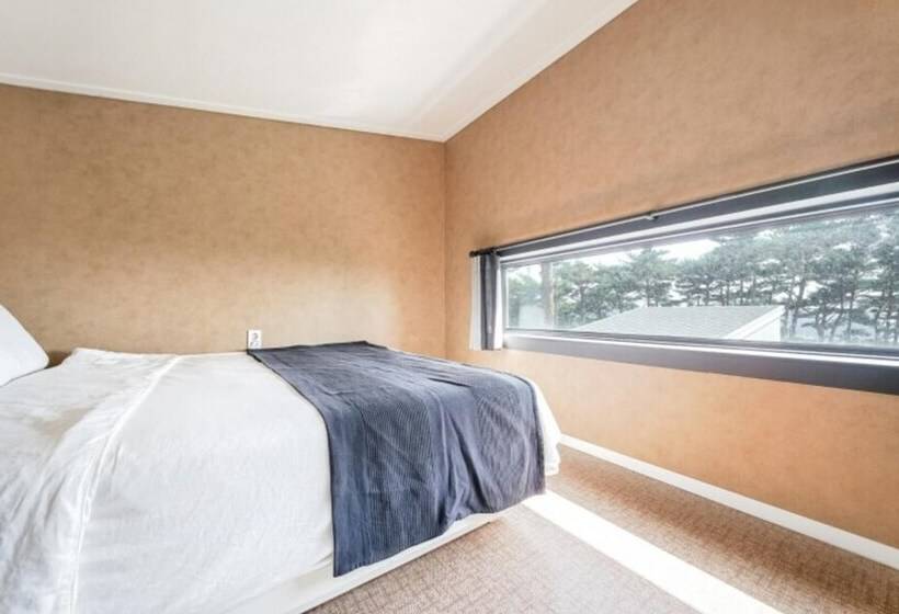 Taean Solmi Label Pension