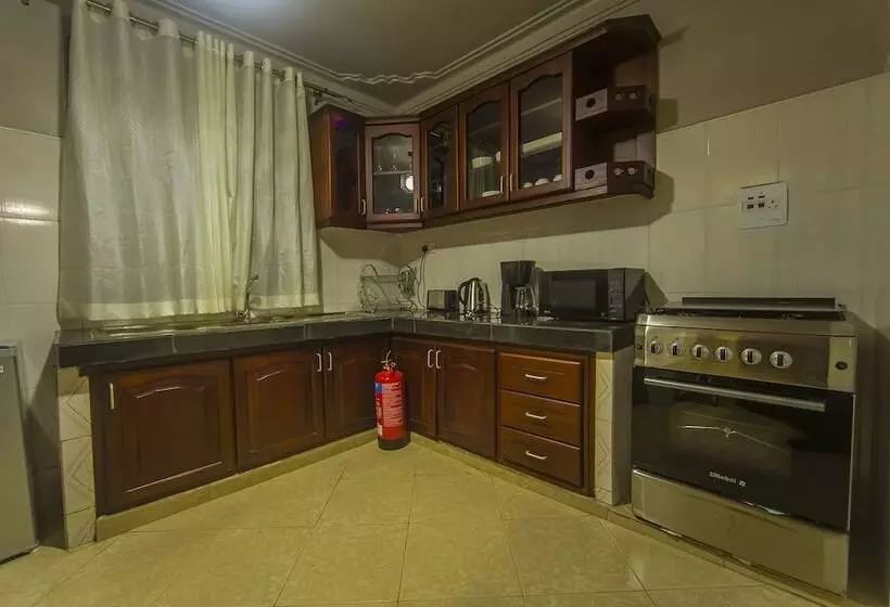 Victoria Breeze Hotel Apartment