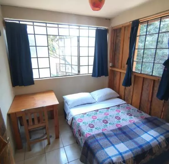 Ati Hostel & Beach Club
