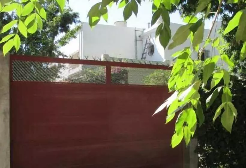 Aamiaismajoitus (B&B) Boutique Casablanca Adrogué