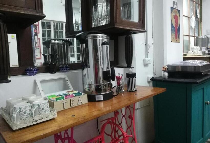 مبيت وإفطار Boutique Casablanca Adrogué