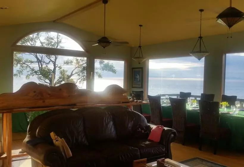 Hotelli Aksupperclub