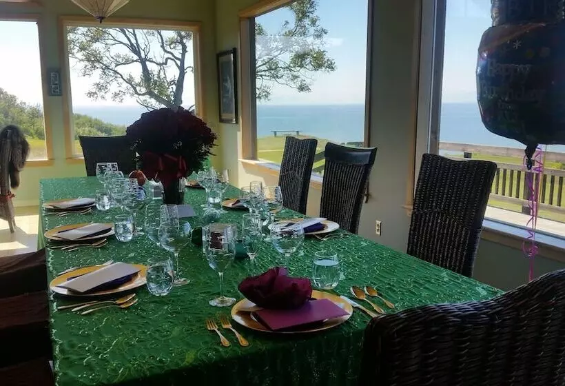 Hotelli Aksupperclub