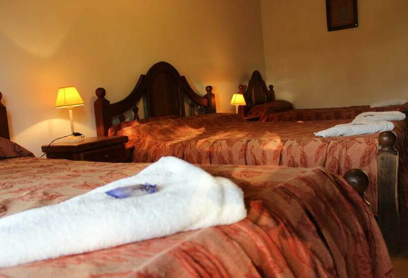 Hotel Aventura En Esquina