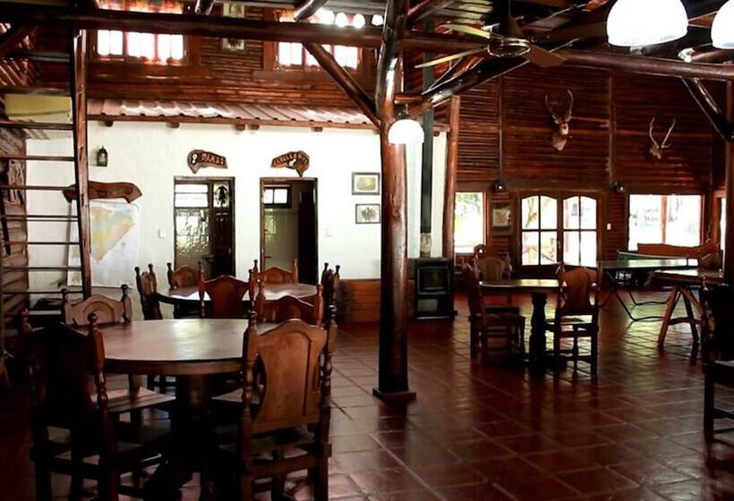 Hotel Aventura En Esquina