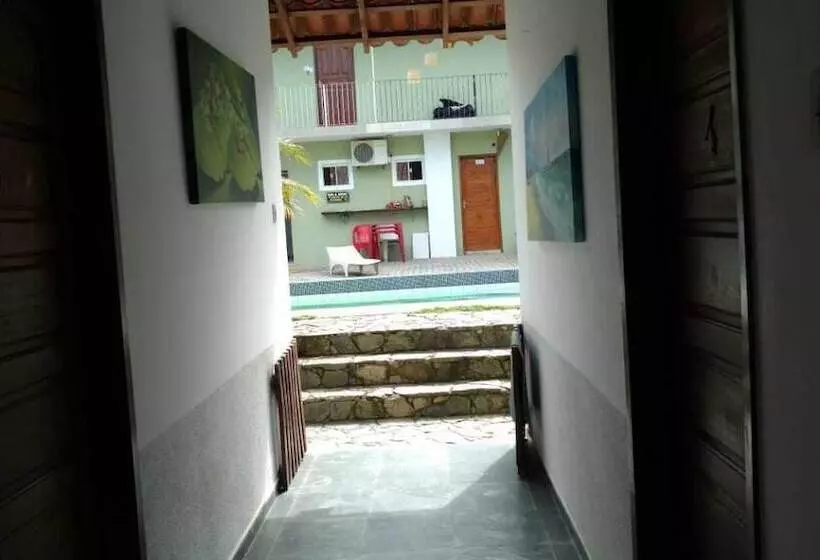 ホテル Pousada Porto Escondido