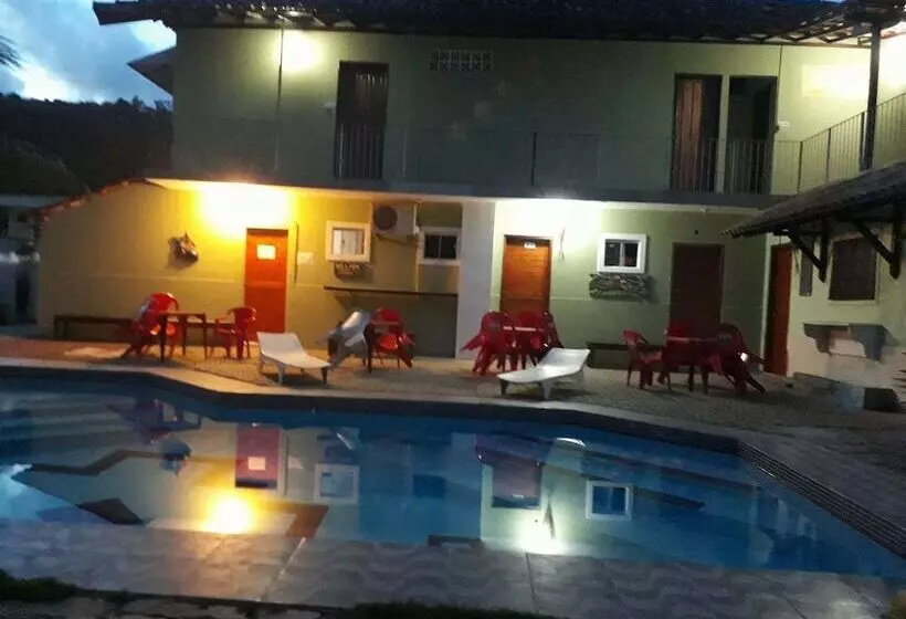 ホテル Pousada Porto Escondido