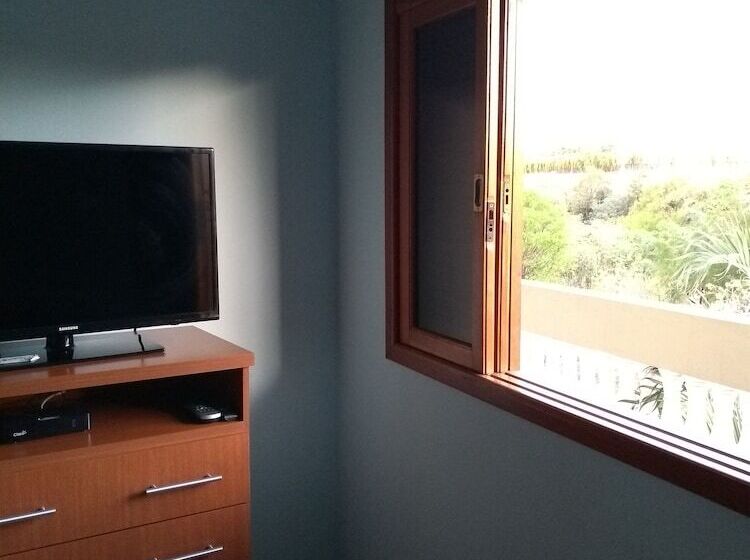 Hotel Pousada Terra De Ghosen