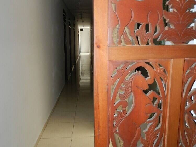 Otel San Bosco Hostal