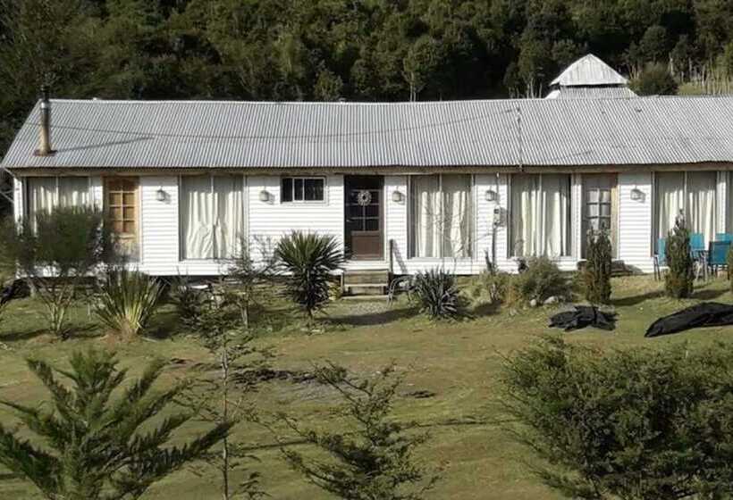 Lodge Guarida Del Trauco