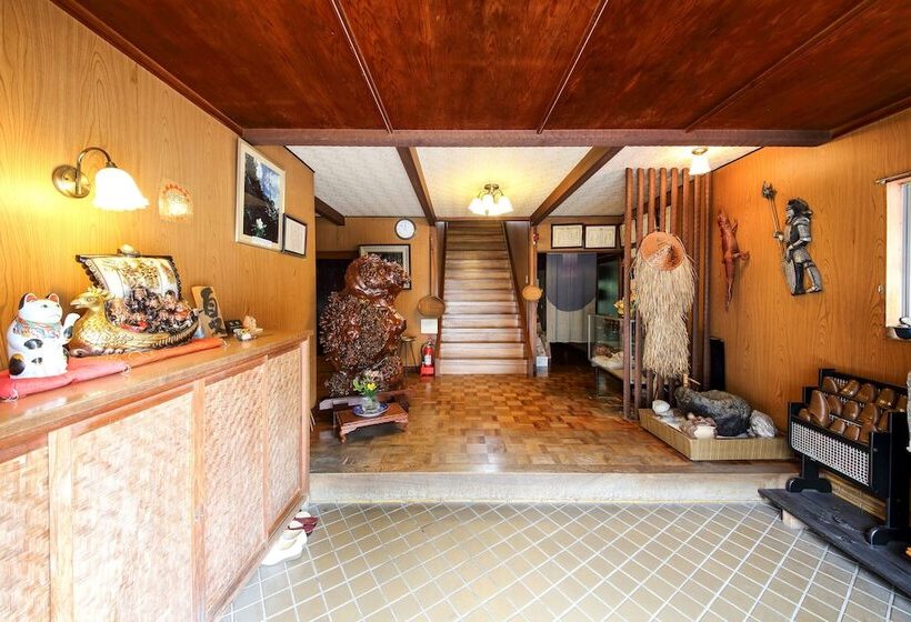 פנסיון Maehira