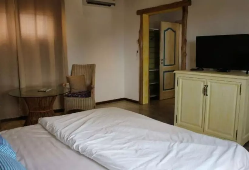 Majatalo Tom S Garden