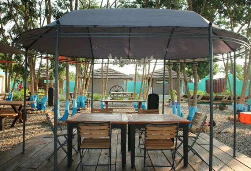 פנסיון Tom S Garden