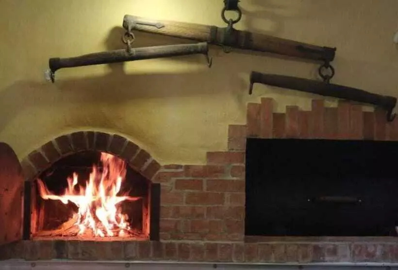 Majatalo Tom S Garden