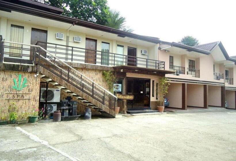 Quezon Premier Hotel Lucena