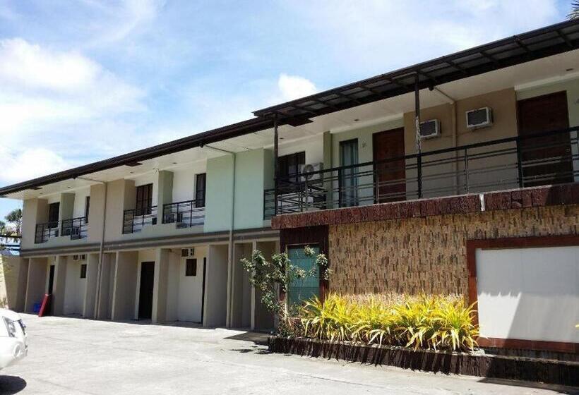 Quezon Premier Hotel Lucena