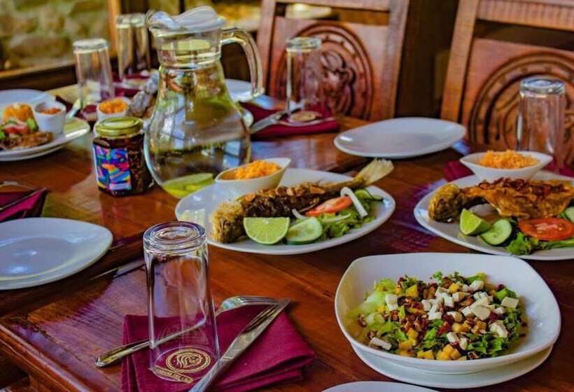 リゾートホテル La Cabaña Del León