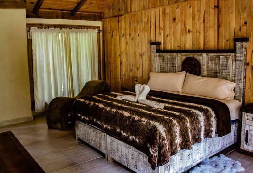 リゾートホテル La Cabaña Del León