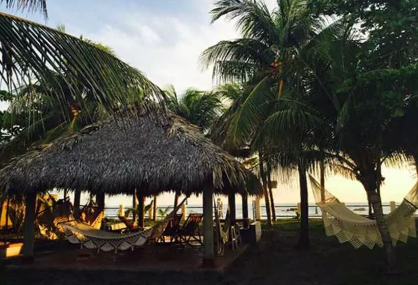 ベッドアンドブレックファースト Bomalu Nicaragua Beach House