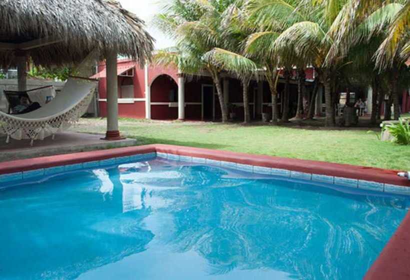 مبيت وإفطار Bomalu Nicaragua Beach House