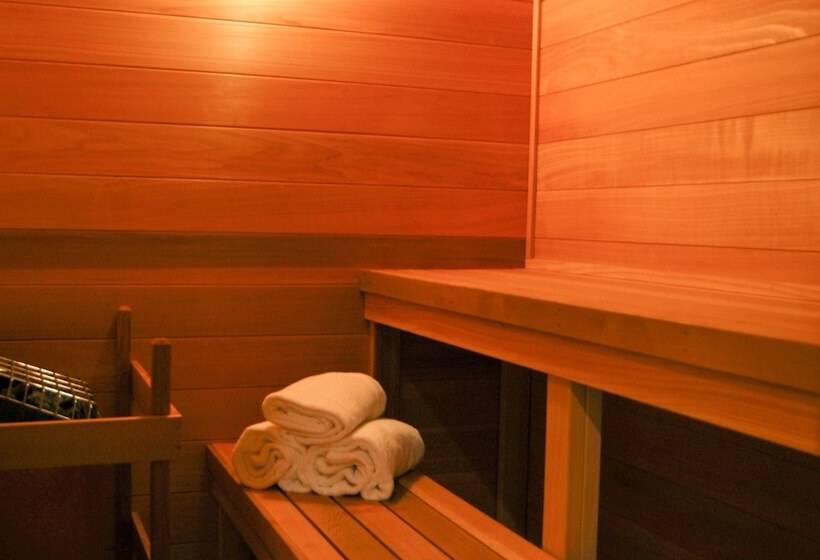 مبيت وإفطار Cedar Spring Inn & Spa