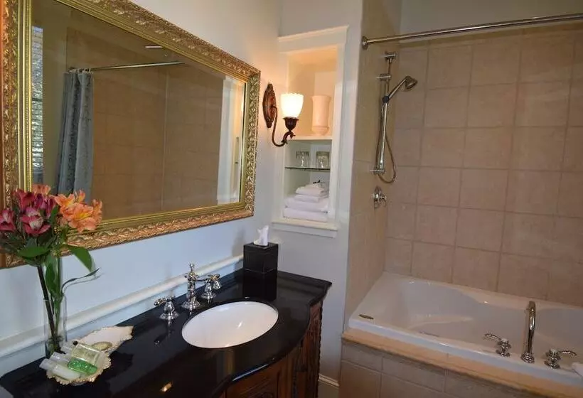 Aamiaismajoitus (B&B) Cedar Spring Inn & Spa